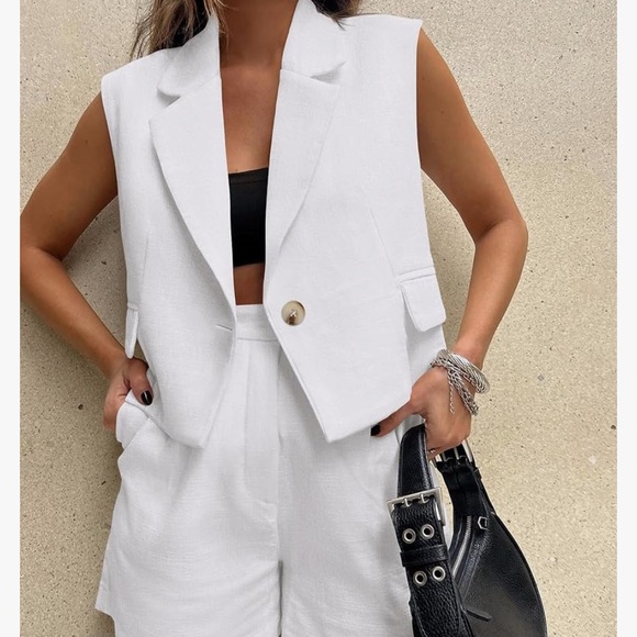 Women’s Two Piece Short Set - Picture 3 of 5